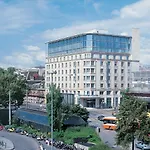 Hotel Cornavin 4*