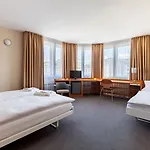 Cornavin Hotel 4*