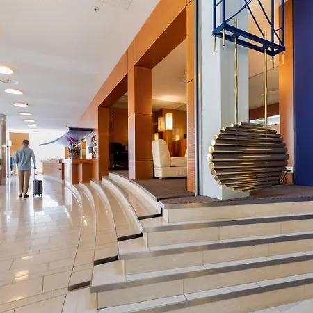 Cornavin Hotel 4*